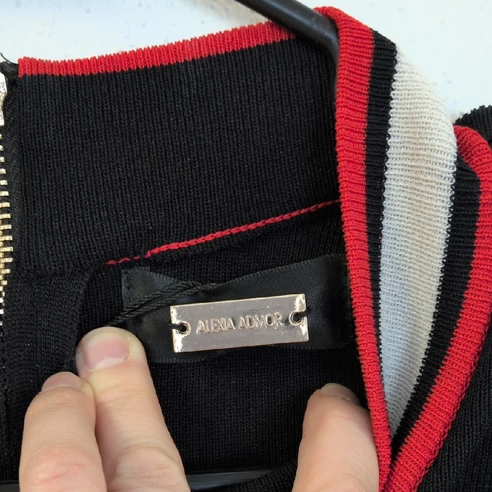 Alexia Admor Navy Dress with Red and White Accents - Picture 2 of 4